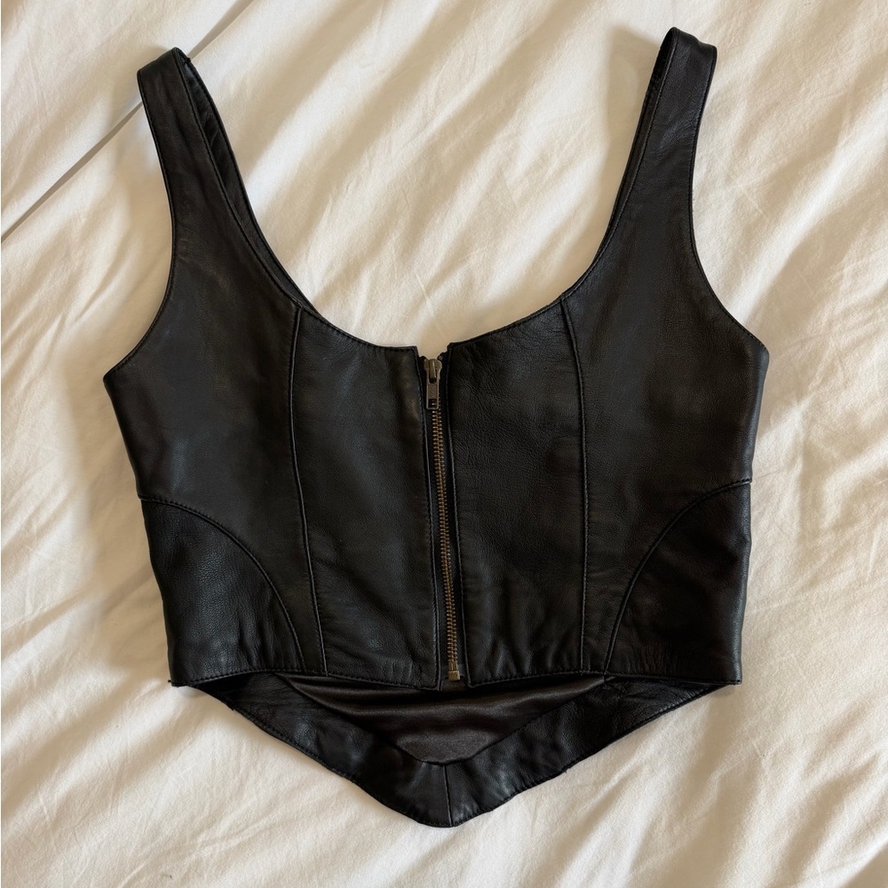 Understated Leather Mustang Bustier in Black - Picture 3 of 7